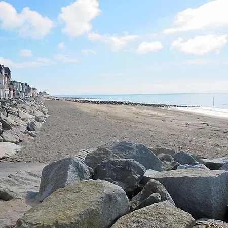 Les Sablons By Interhome Nyaraló